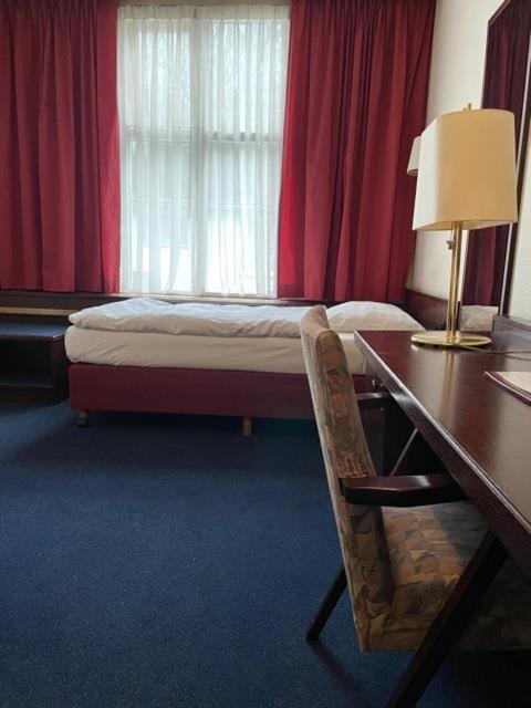 Nol In 'T Bosch Hotel Wageningen Bagian luar foto