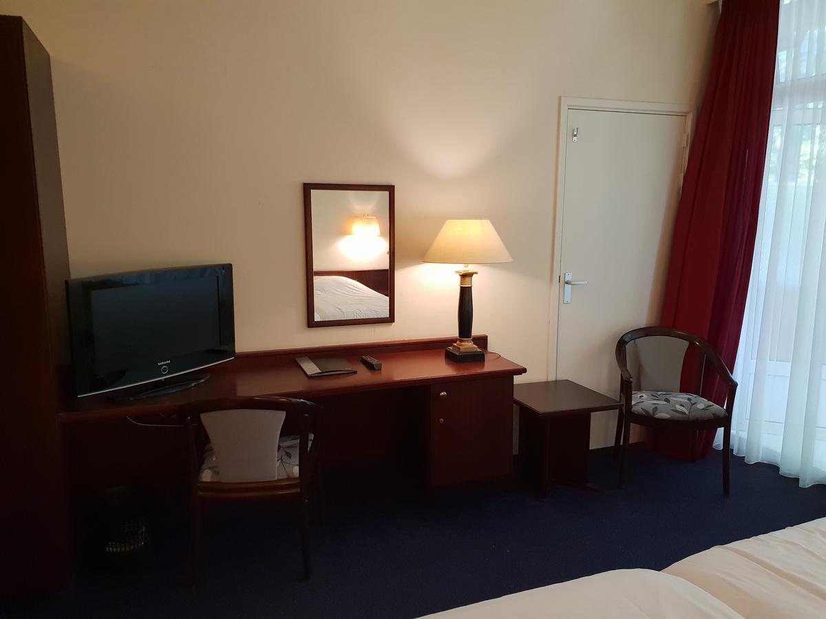 Nol In 'T Bosch Hotel Wageningen Bagian luar foto